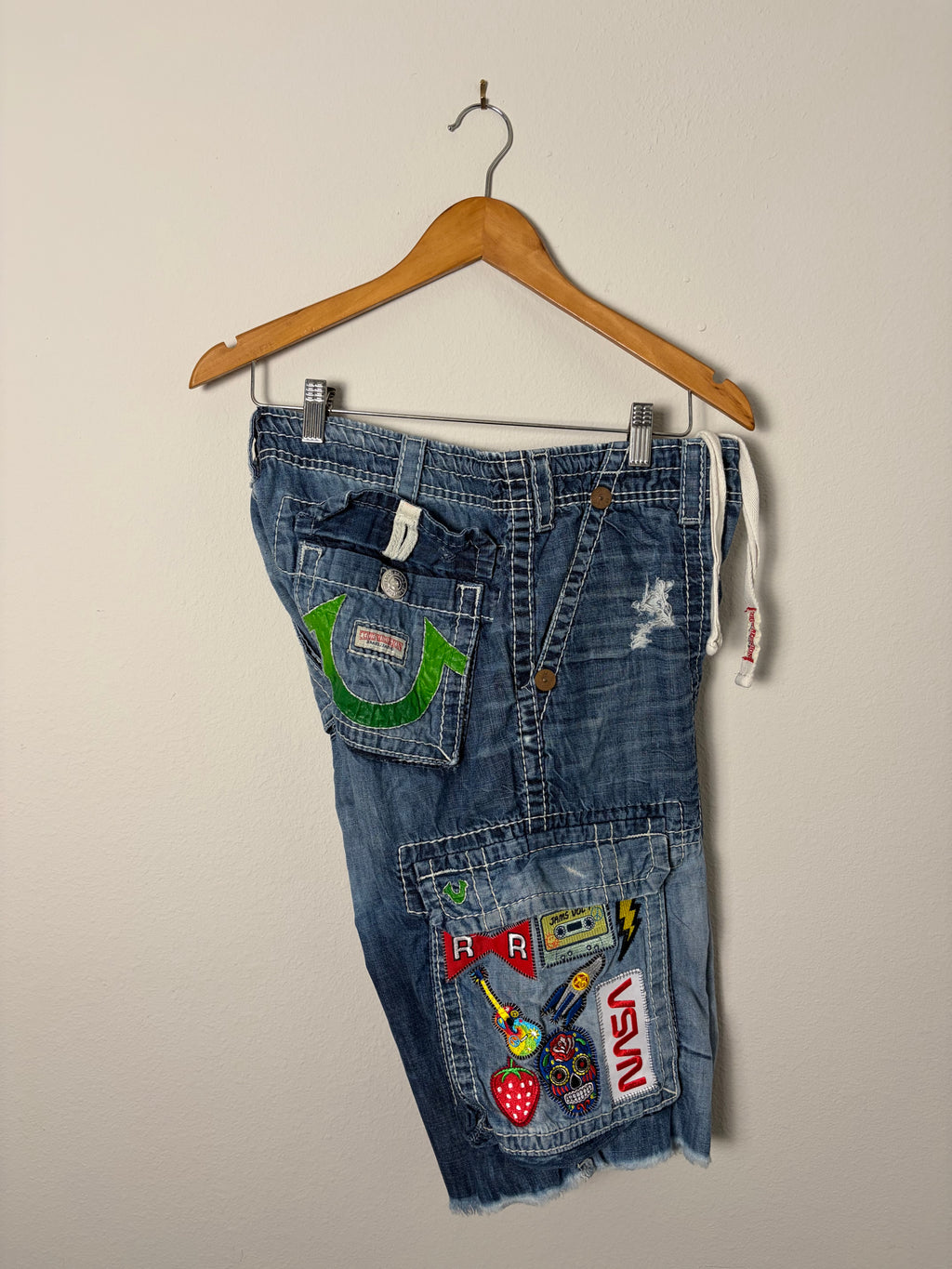 The Stay True Cargos