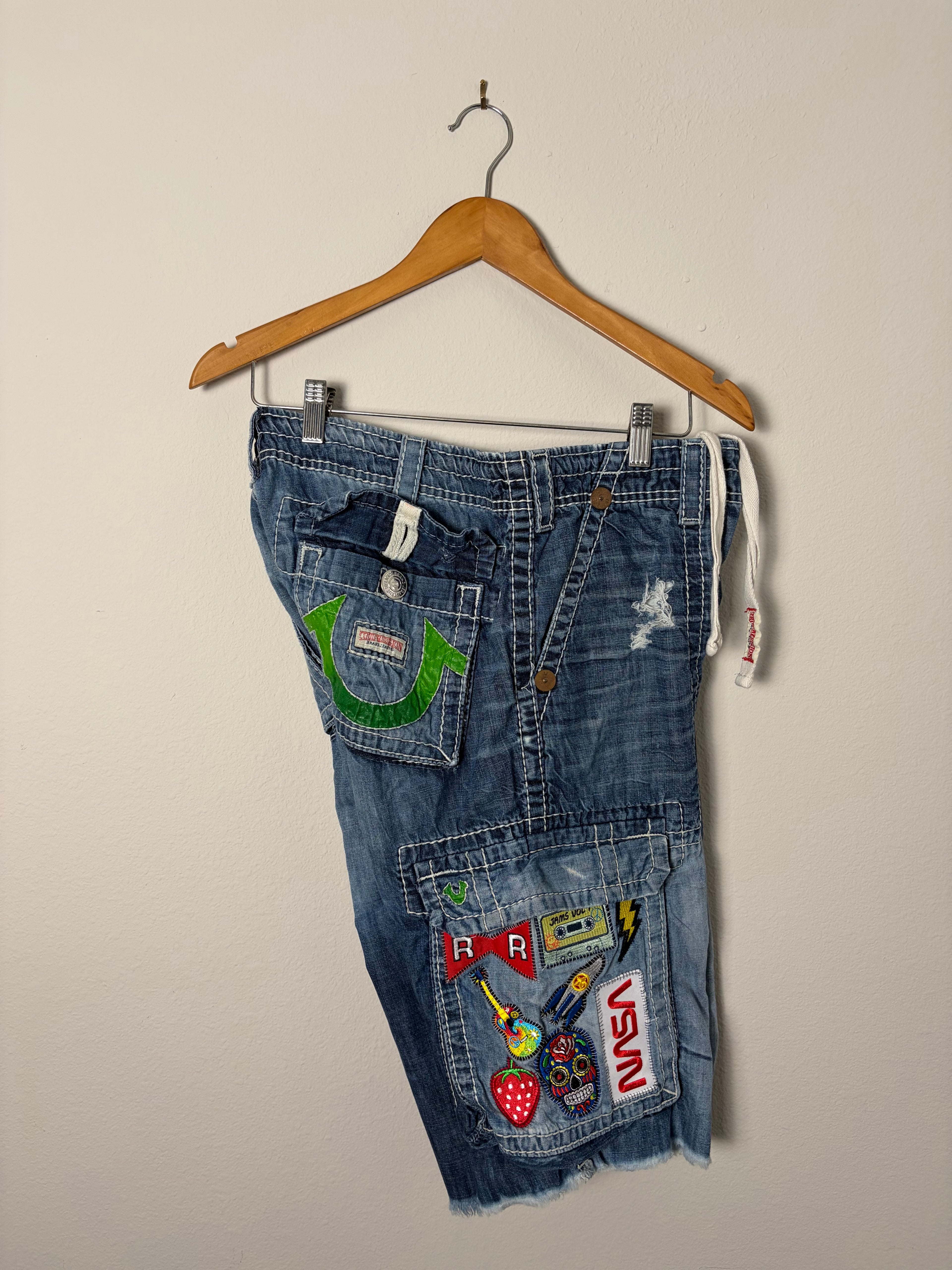 The Stay True Cargos